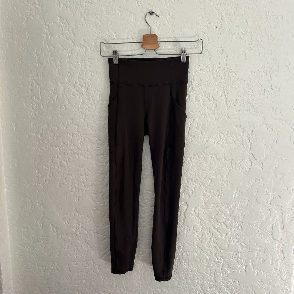 Fast and Free High-Rise Tight 28"
